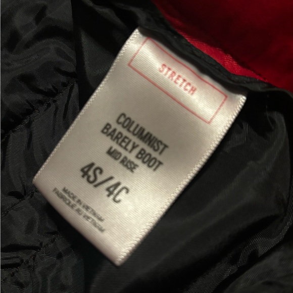 Women’s Dress pants, size 2 and 4 - Picture 4 of 10